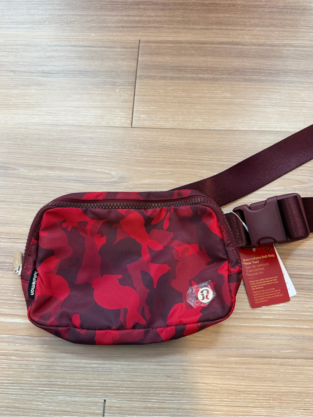 Lululemon everywhere belt bag*New Year